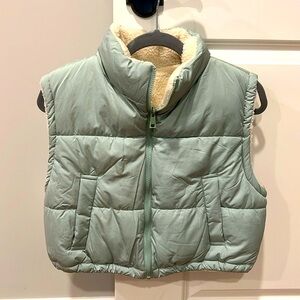 Cropped Vest